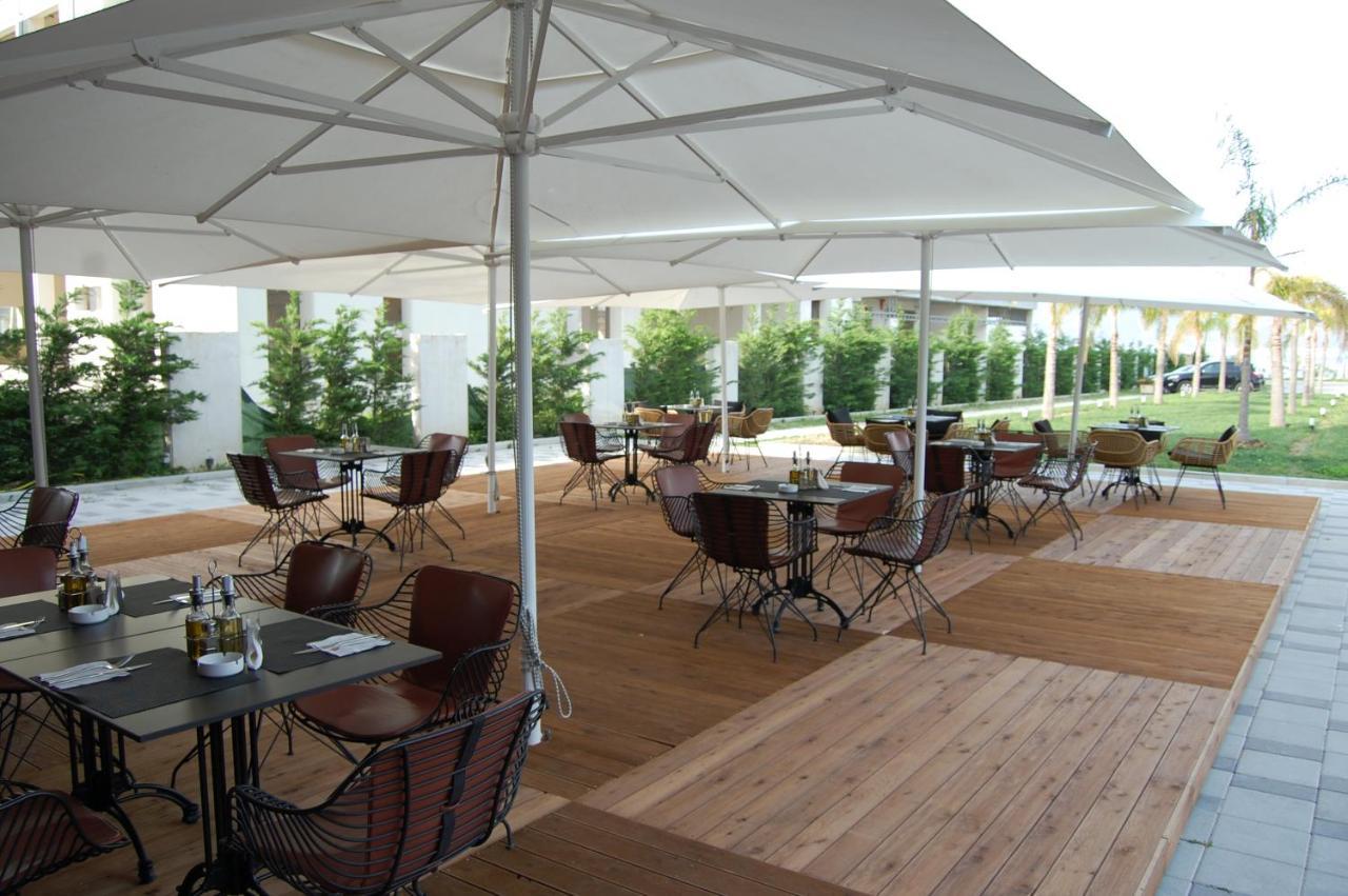 Radhimë A&G Hotel מראה חיצוני תמונה