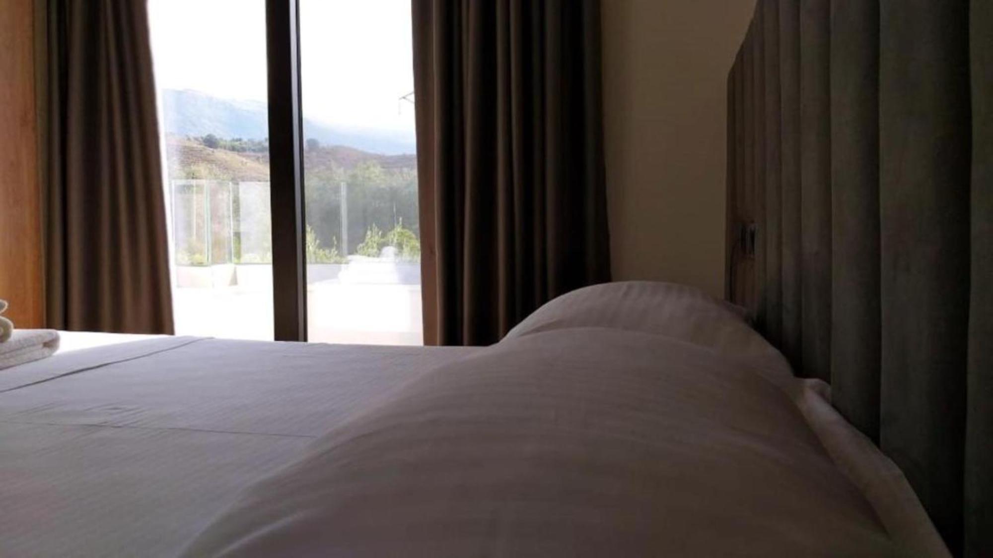 Radhimë A&G Hotel מראה חיצוני תמונה